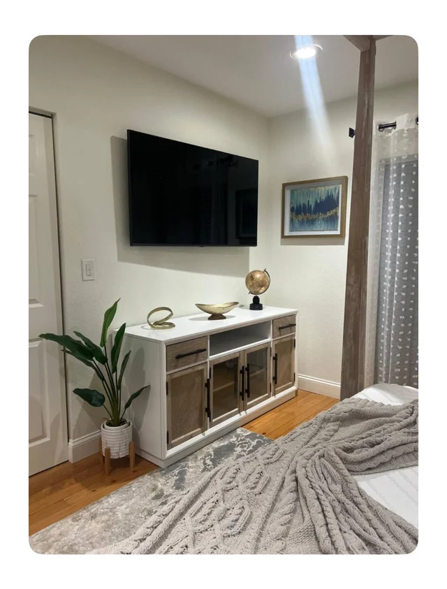 6830 Fort Lauderdale #130