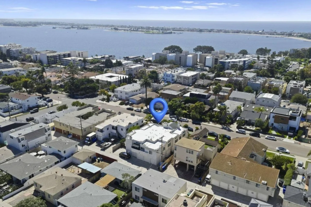 Home in San Diego property photo 2