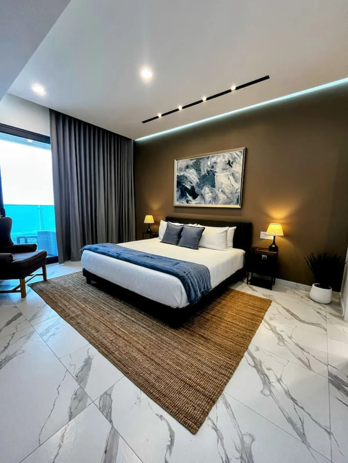 Bedroom 1 image 1