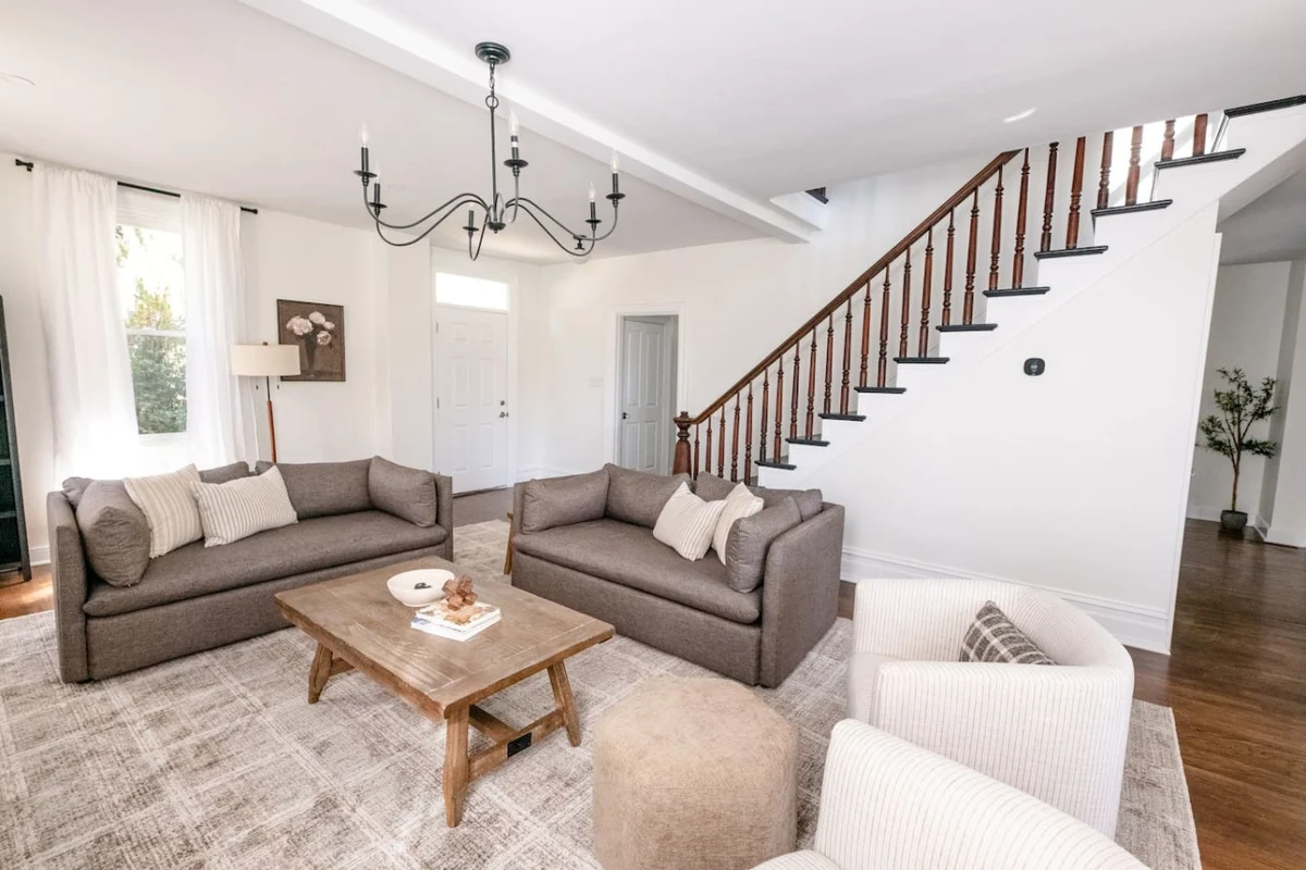 Farmhouse|HOT TUB|Fireplace|King Bed|4 Bedroom #22
