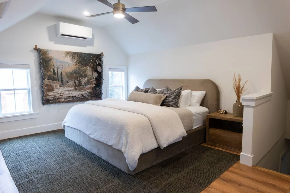Near Spooky Nook | Sauna | Sleeps 9 | King suite #3