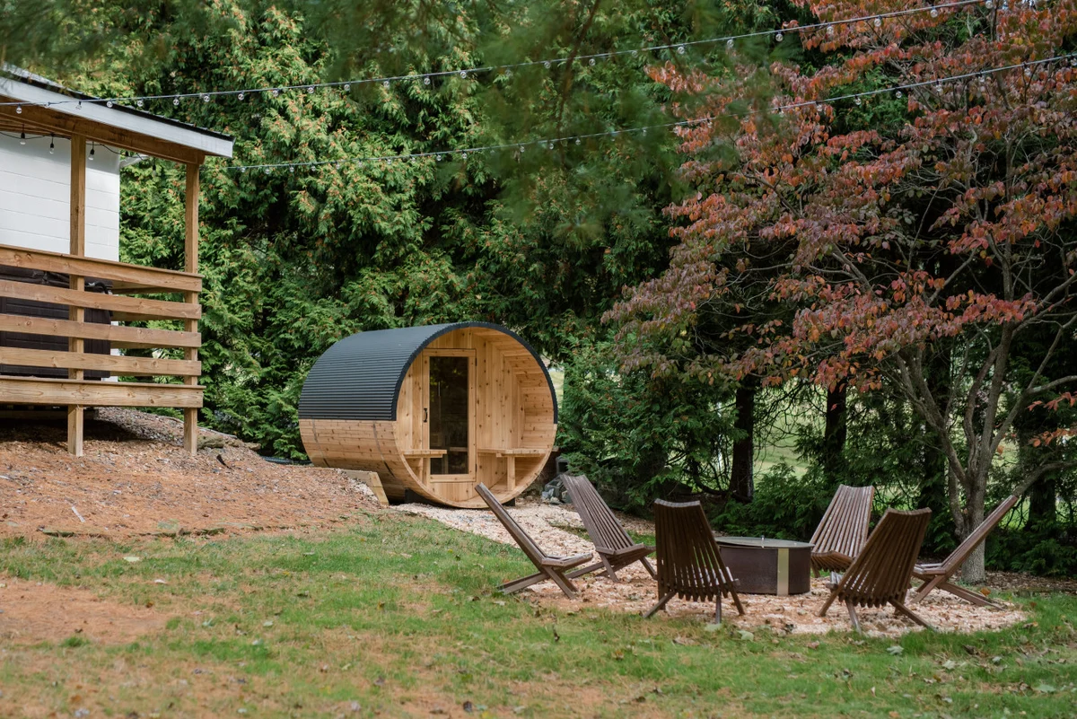 Winter Getaway|Hot tub|OUTDOOR SAUNA|Fireplace|Fire-pit| #18