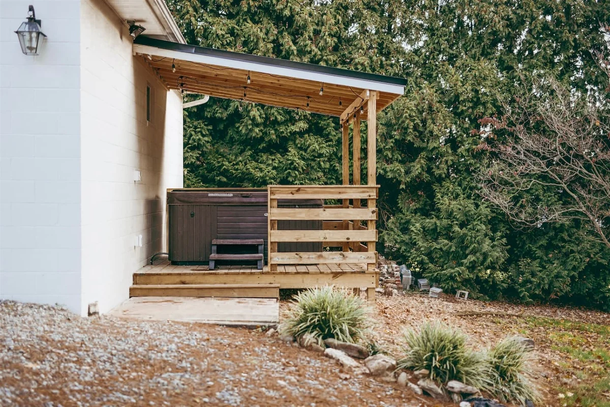 Winter Getaway|Hot tub|OUTDOOR SAUNA|Fireplace|Fire-pit| #19