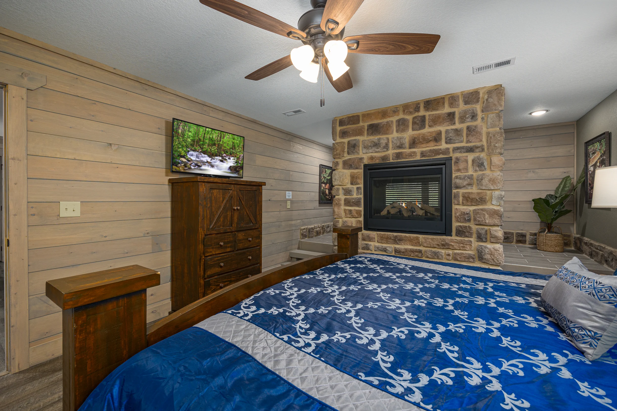 Smoky Pines Chalet #46