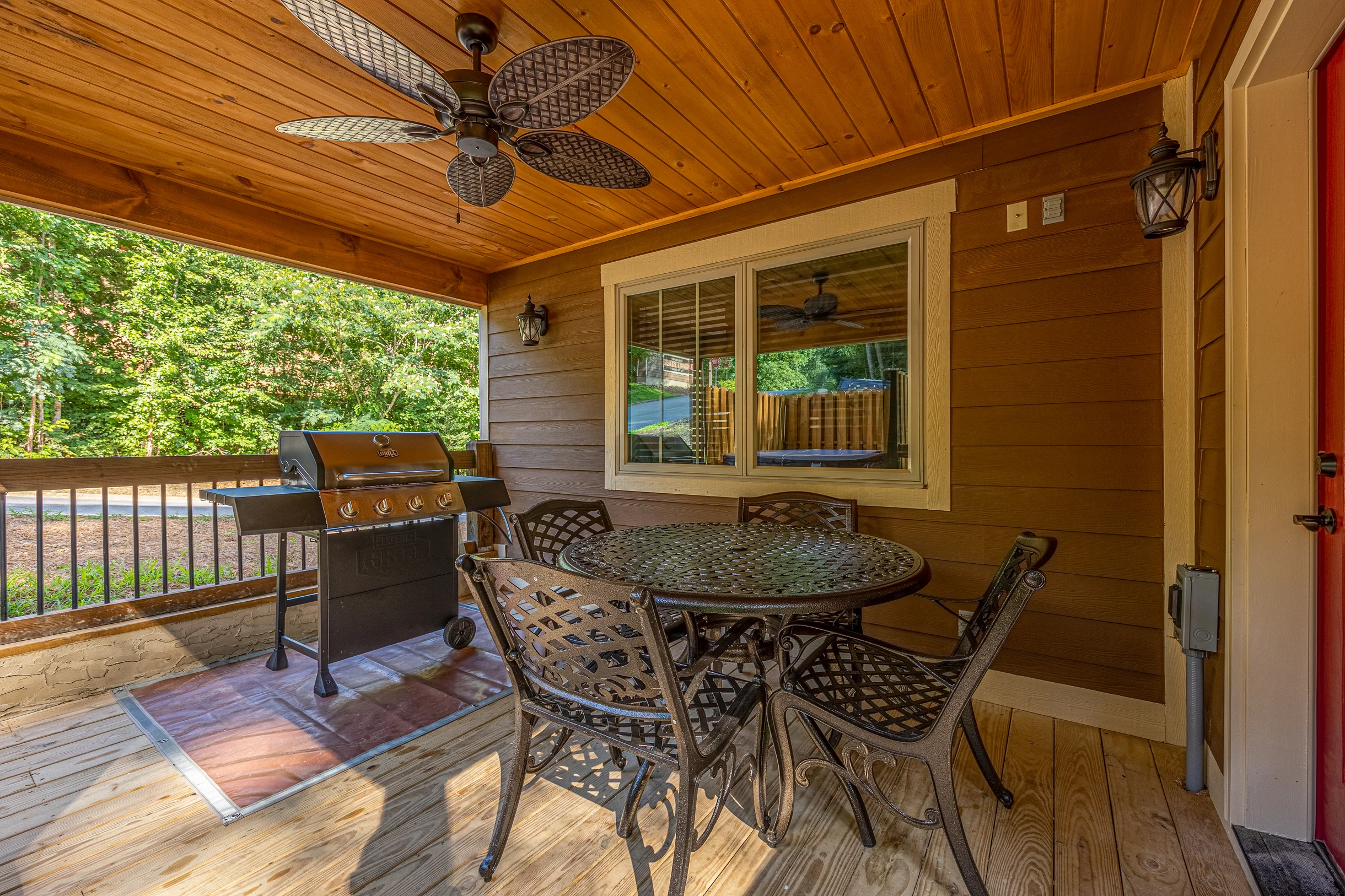 Smoky Pines Chalet #93