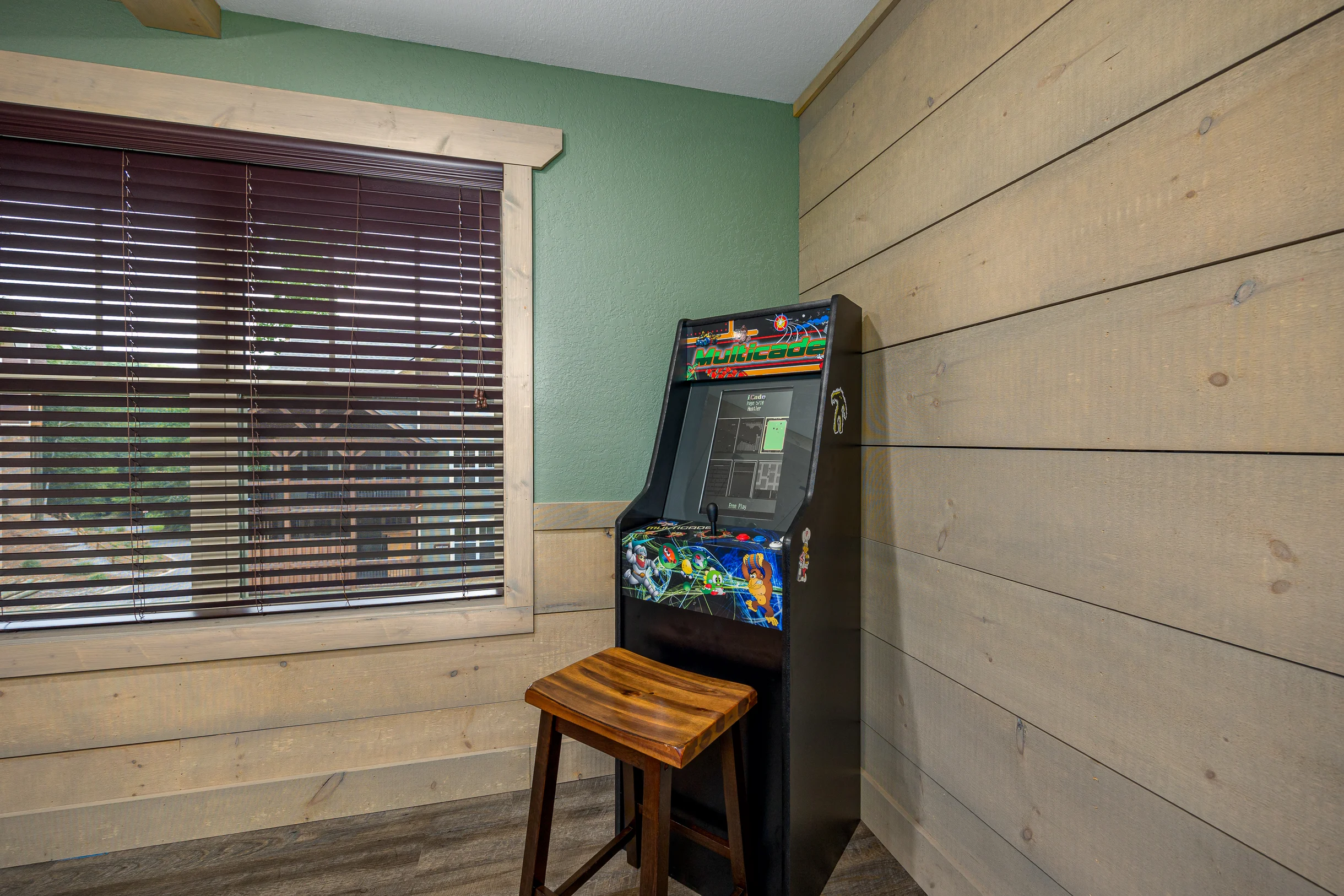 Smoky Pines Chalet #36