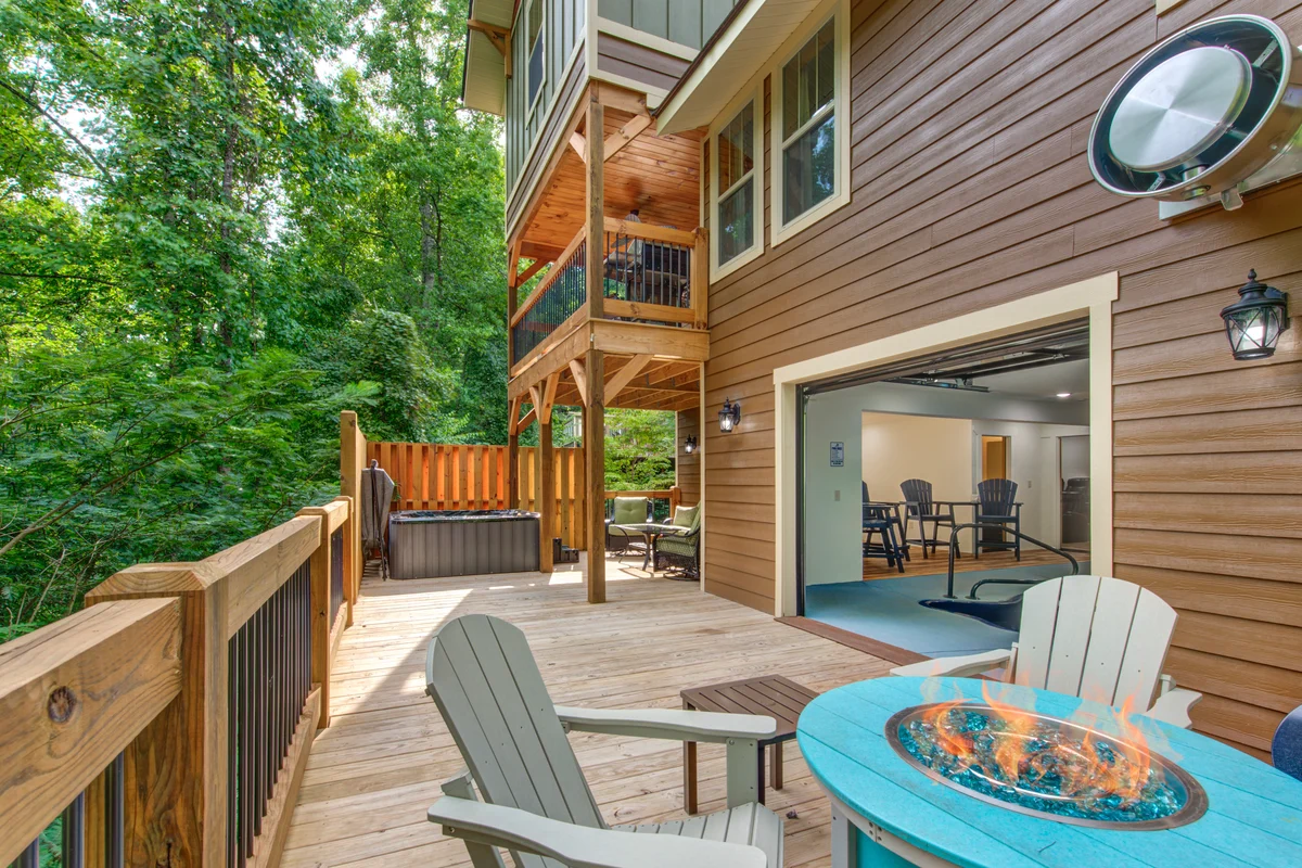 Apartment in Gatlinburg property photo 2
