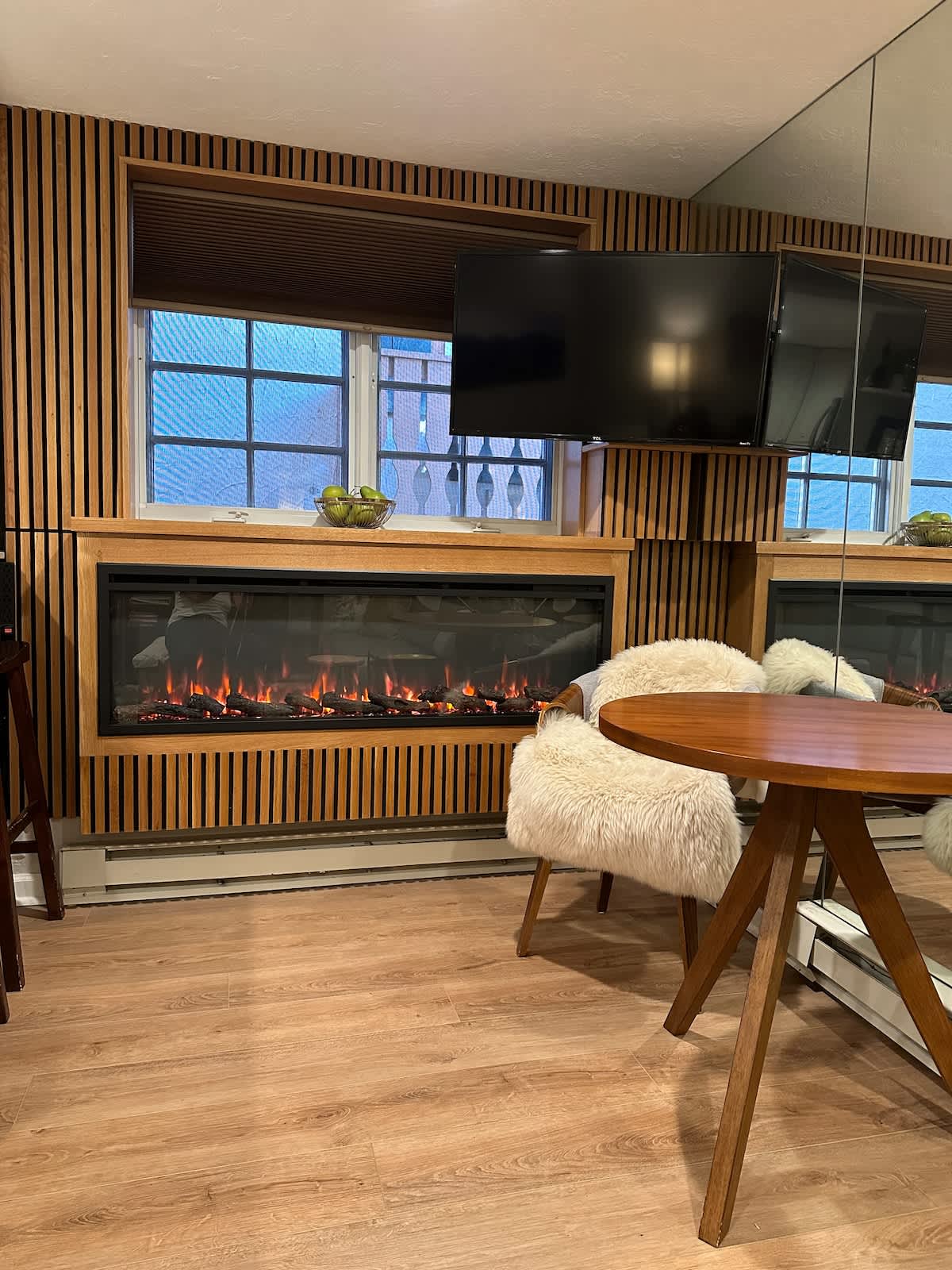 Condo in Aspen property photo 3