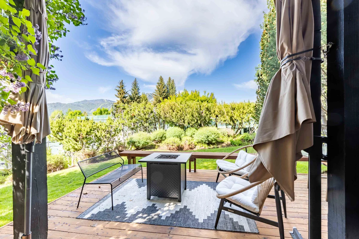 Condo in Sun Valley property photo 3