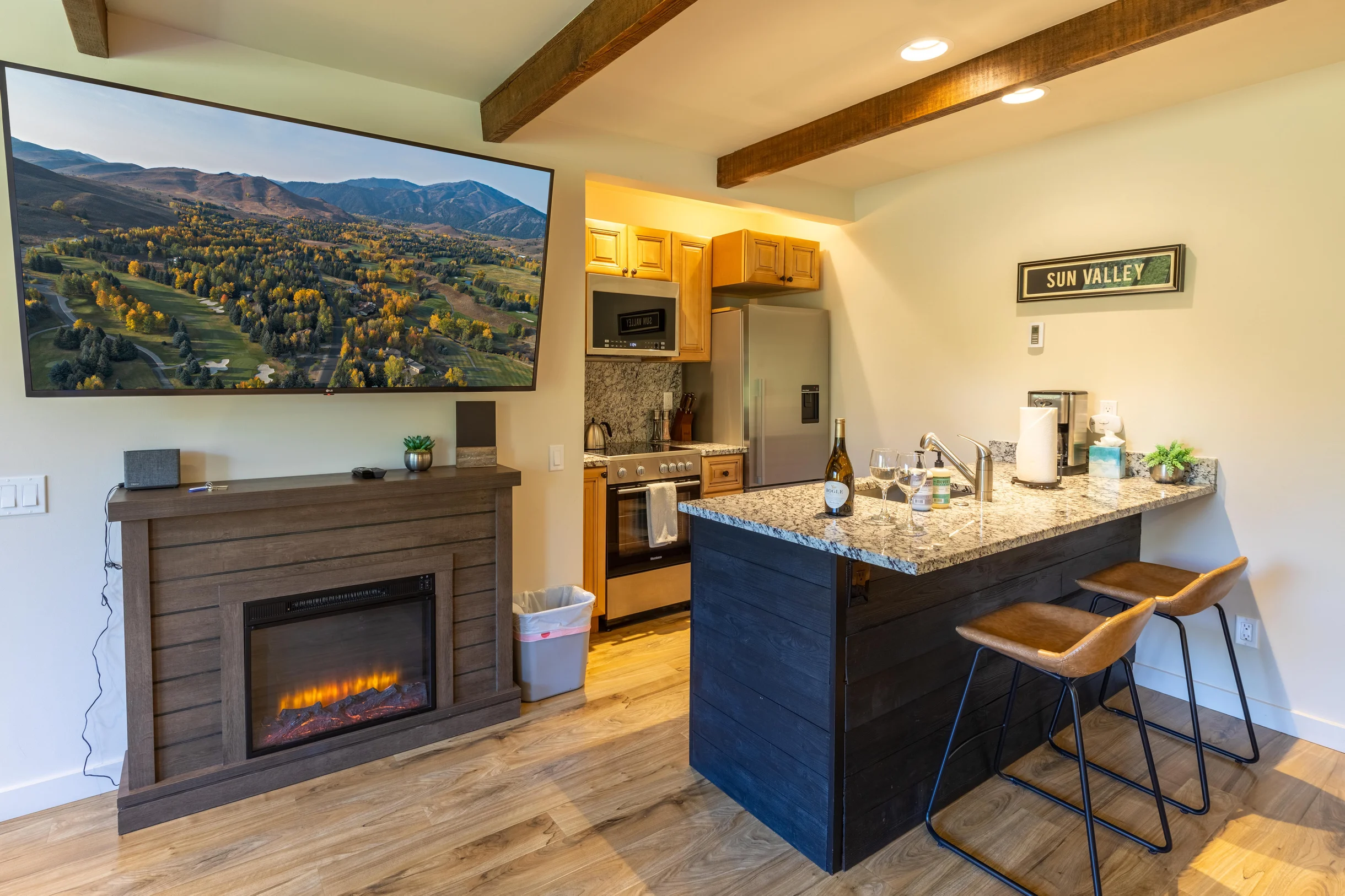 Condo in Sun Valley property photo 5
