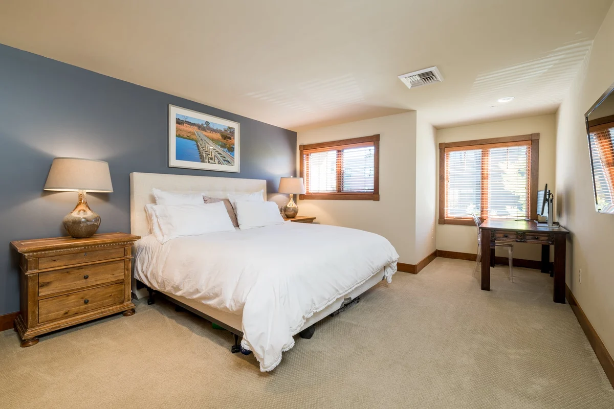Bedroom 3 image 1