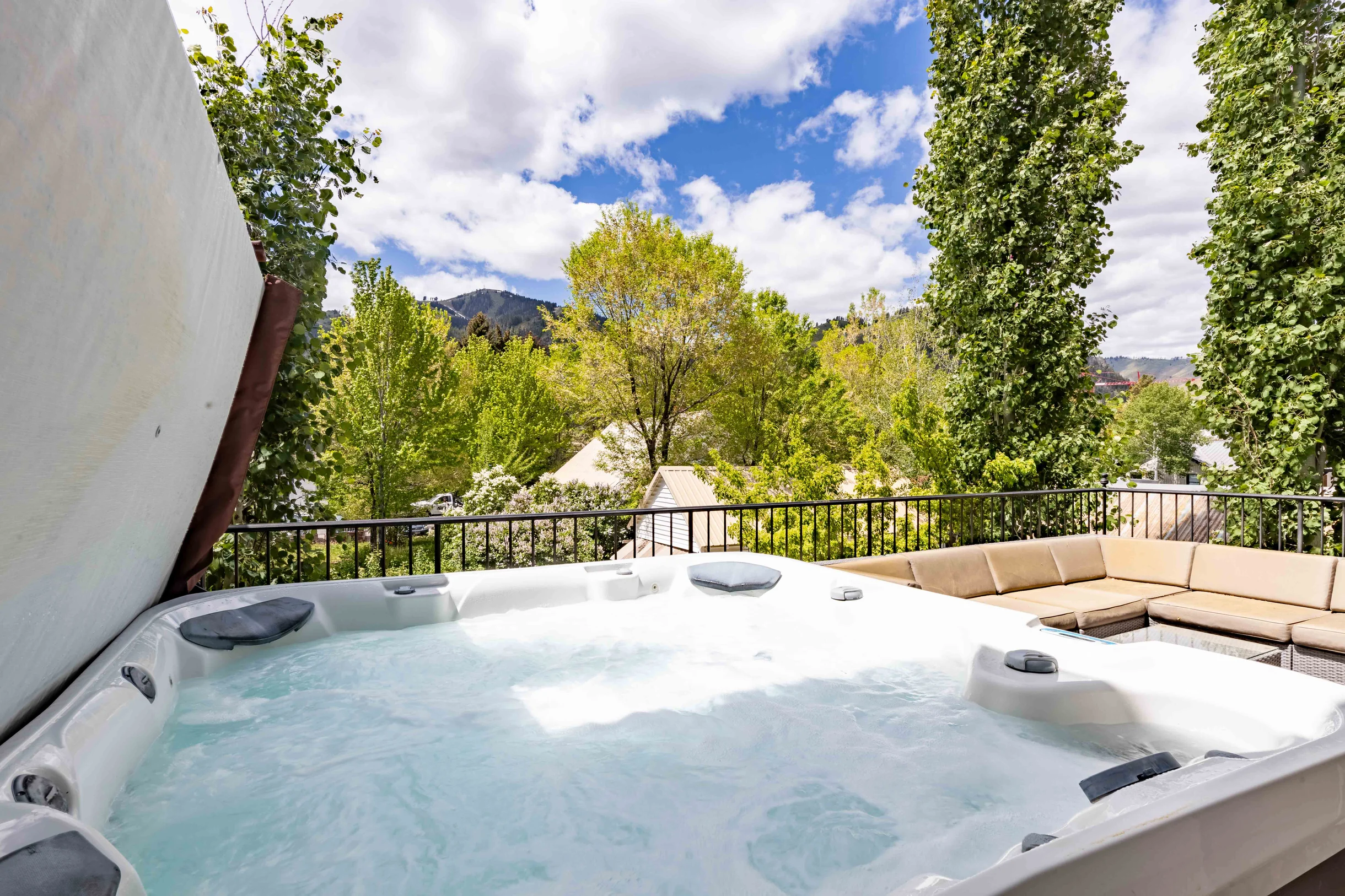 Townhome in Ketchum property photo 2