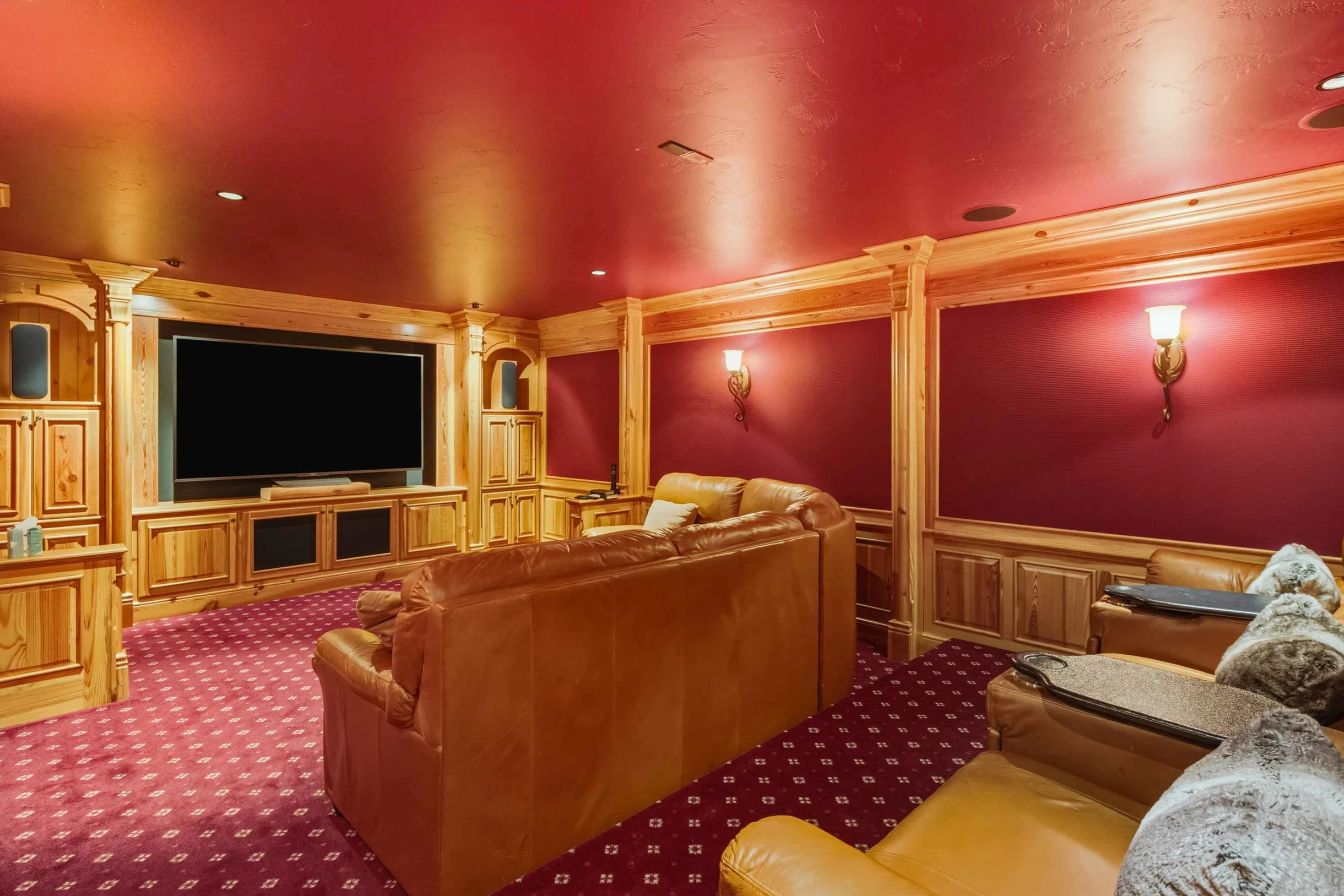 Home in Glenwood Springs property photo 4