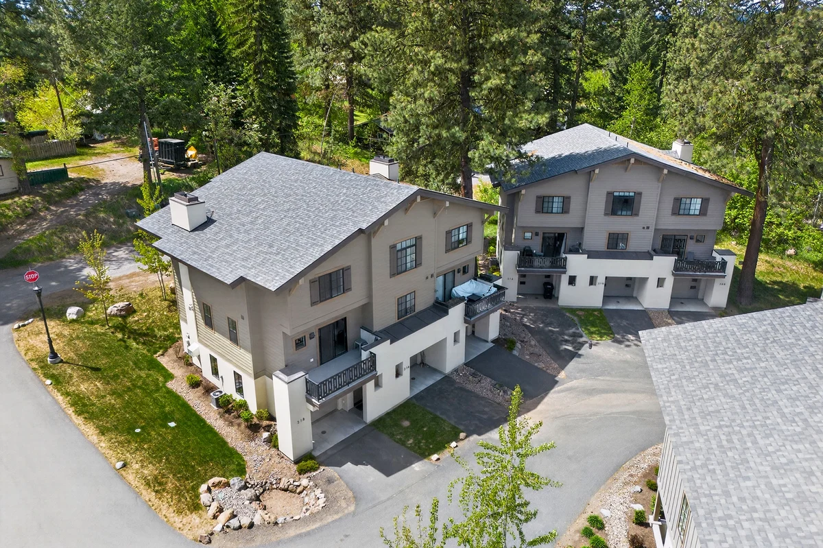 Townhome in McCall property photo 5