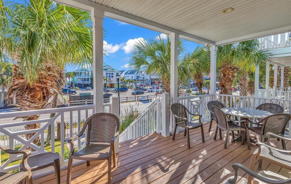 Home in Surfside Beach property photo 2