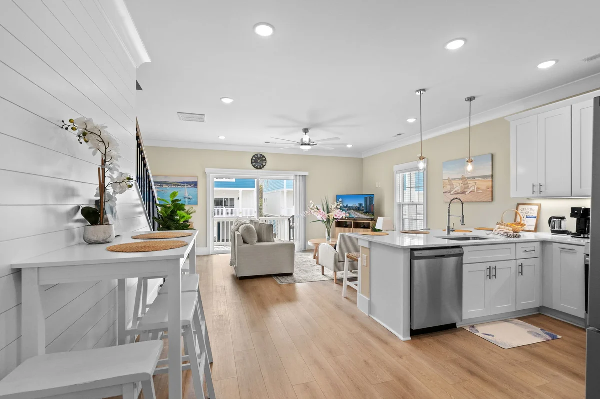 2308 Seaseeker Lane #9