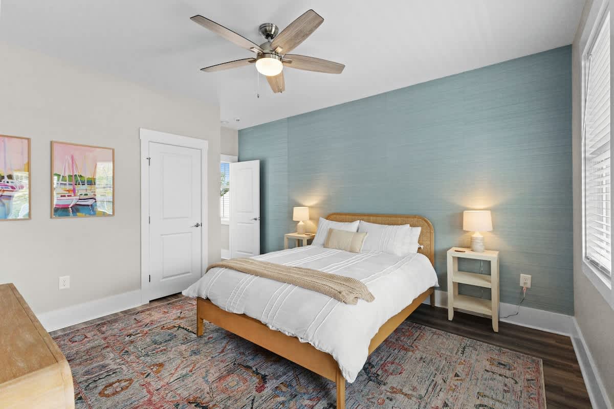 THE BLUE PALM359A #176