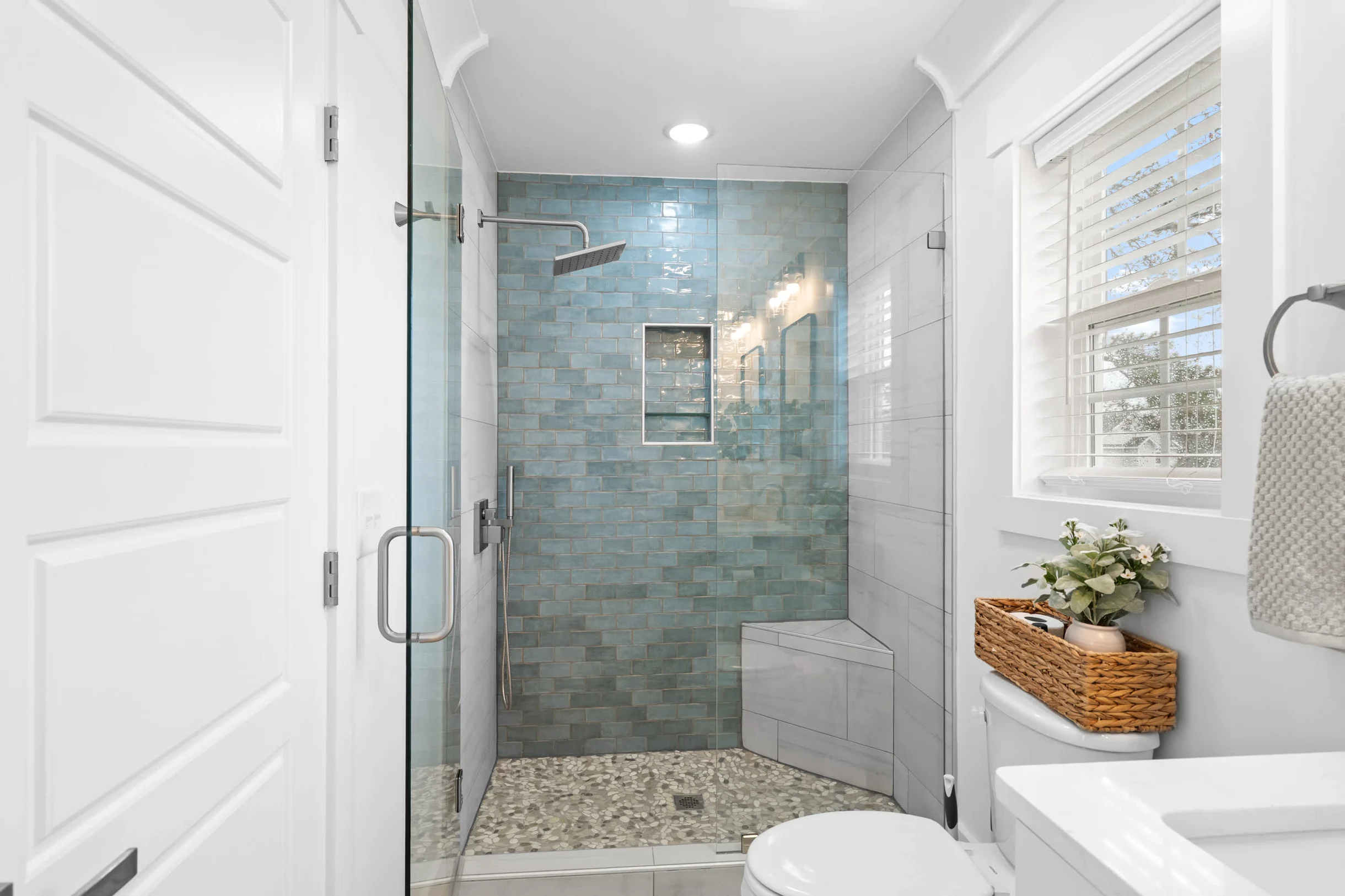 2301 Seaseeker Lane #33