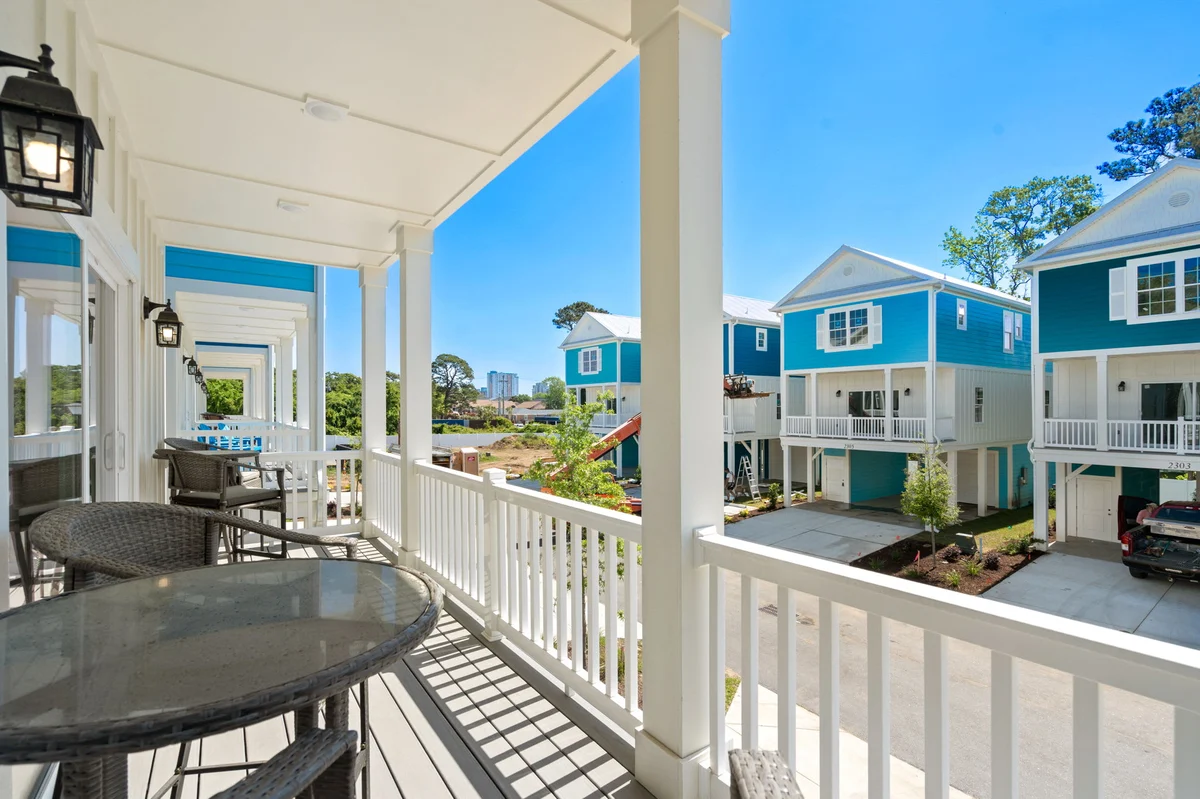 2304 Seaseeker Lane #6