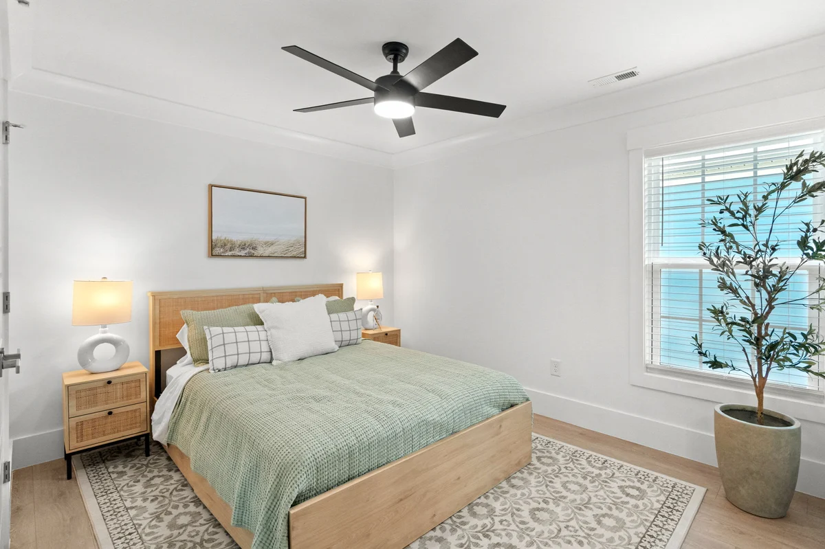 2304 Seaseeker Lane #33