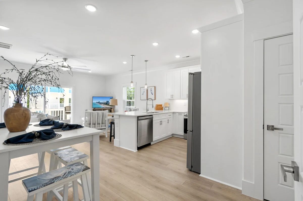 2304 Seaseeker Lane #43