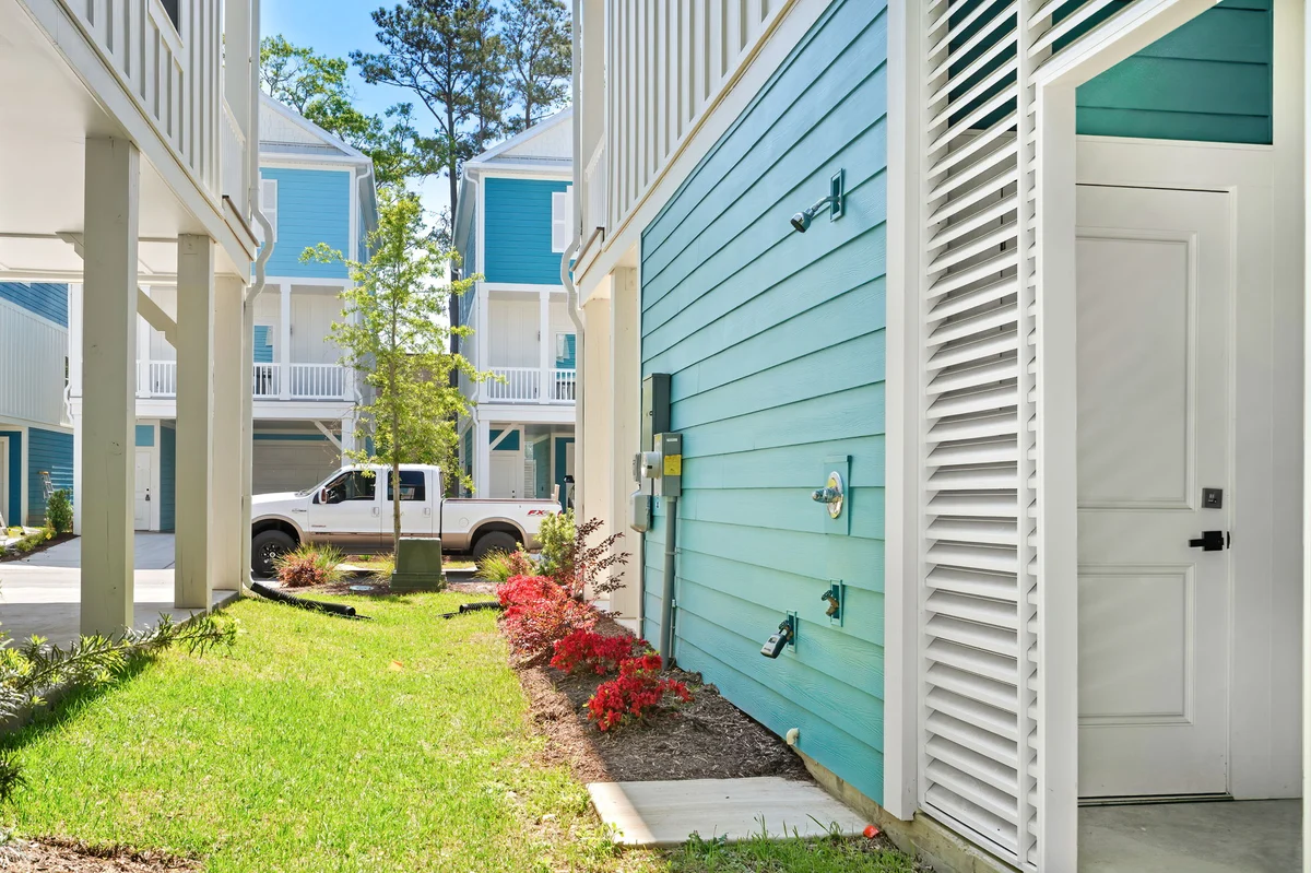 2304 Seaseeker Lane #34