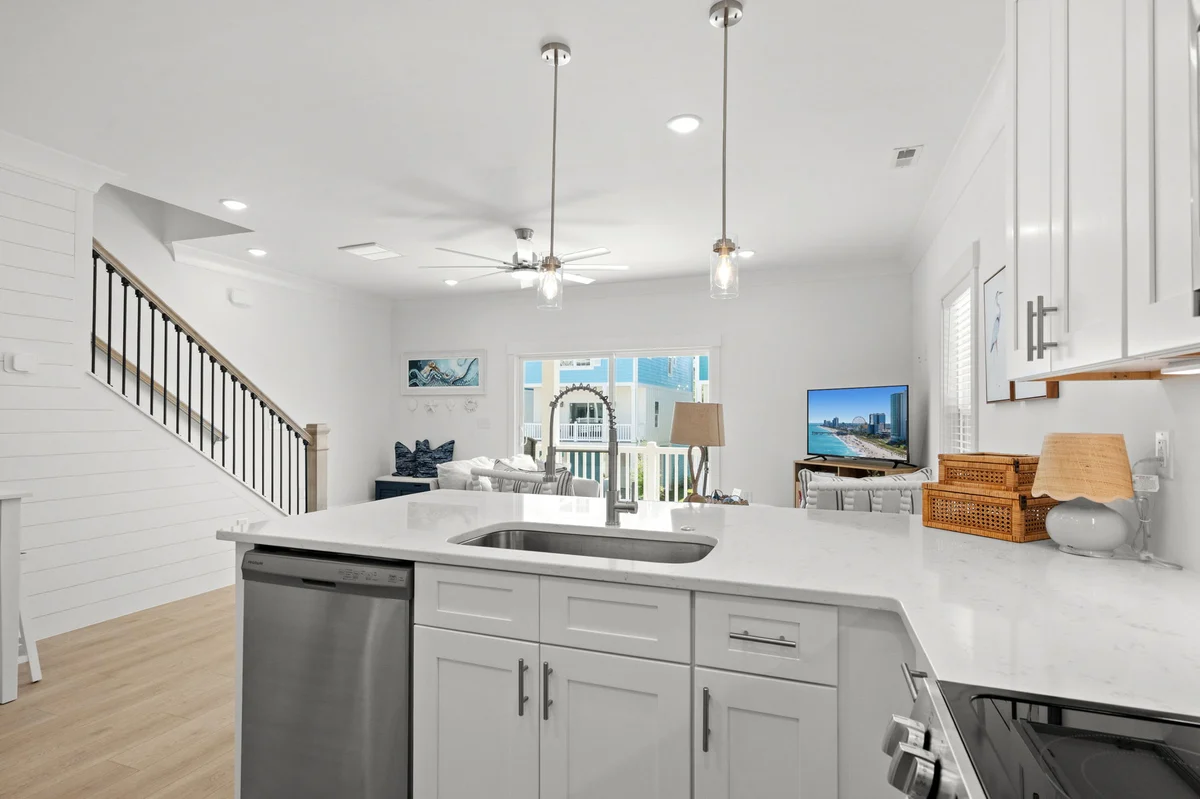 2304 Seaseeker Lane #73