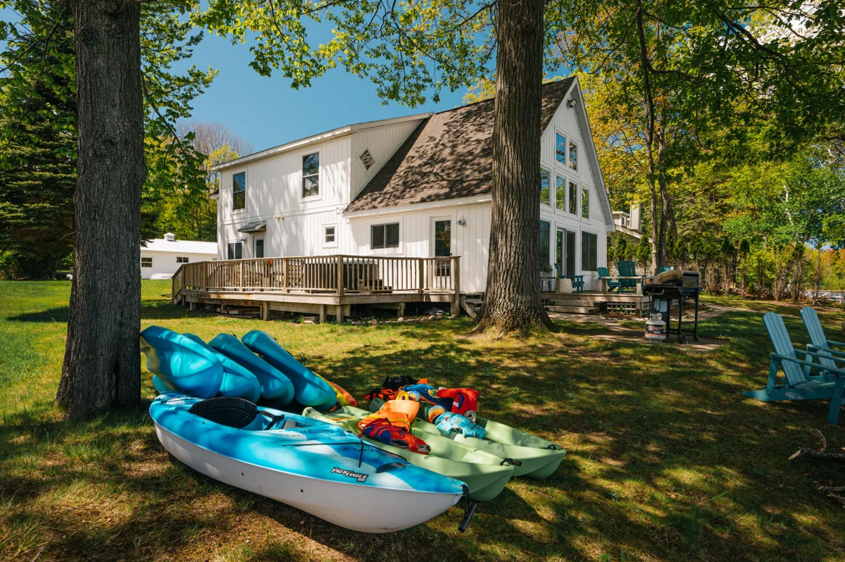 Home in Traverse City property photo 5