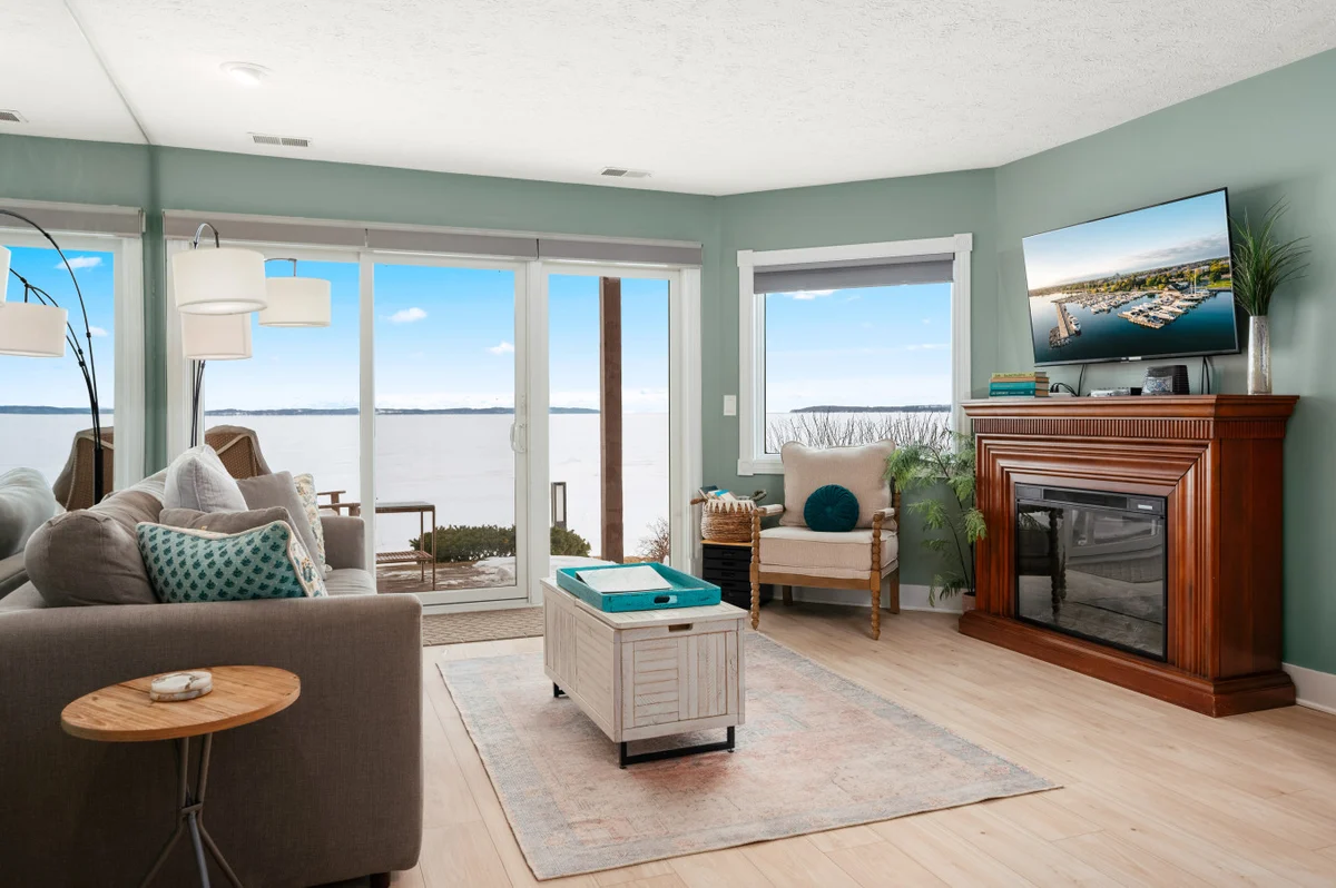 Home in Traverse City property photo 3