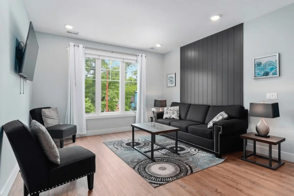 Home in Traverse City property photo 3