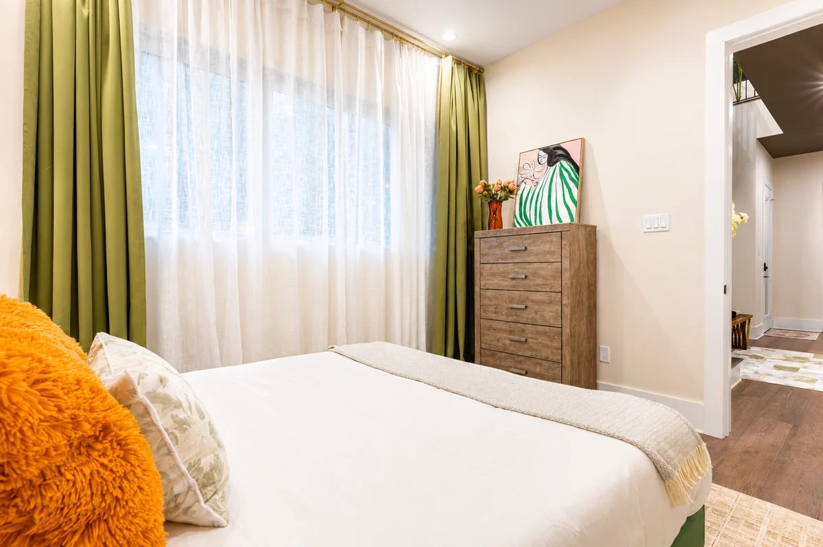 The Onyx: 4BR+Luxe Rooftop · Pet-Friendly · Garage · HTX #99