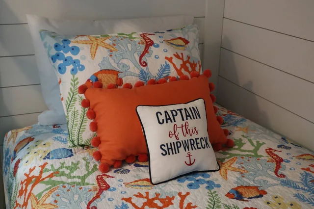 BEDROOM image 1