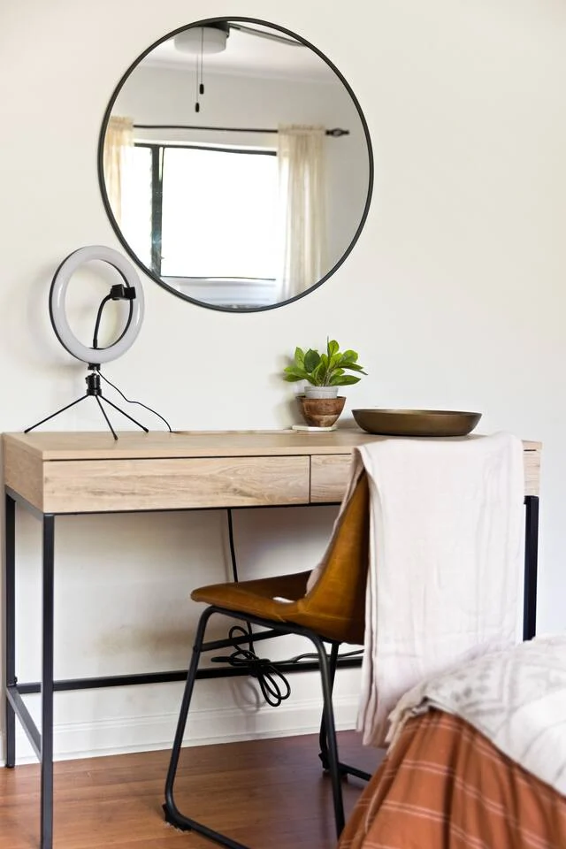 BEDROOM image 1
