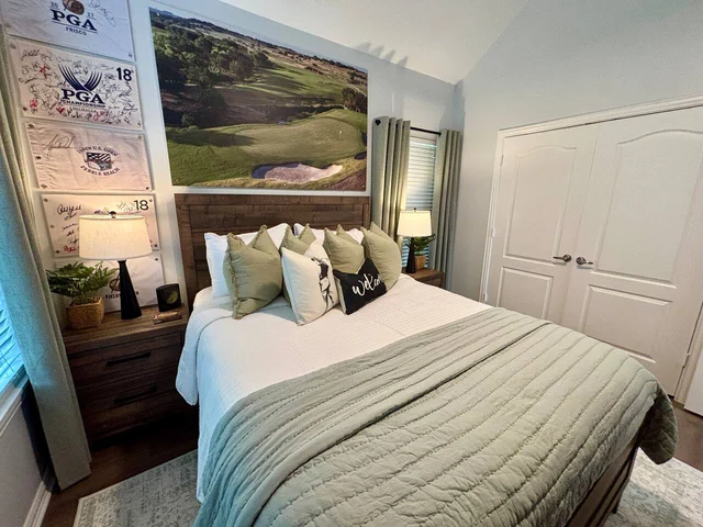 BEDROOM image 1