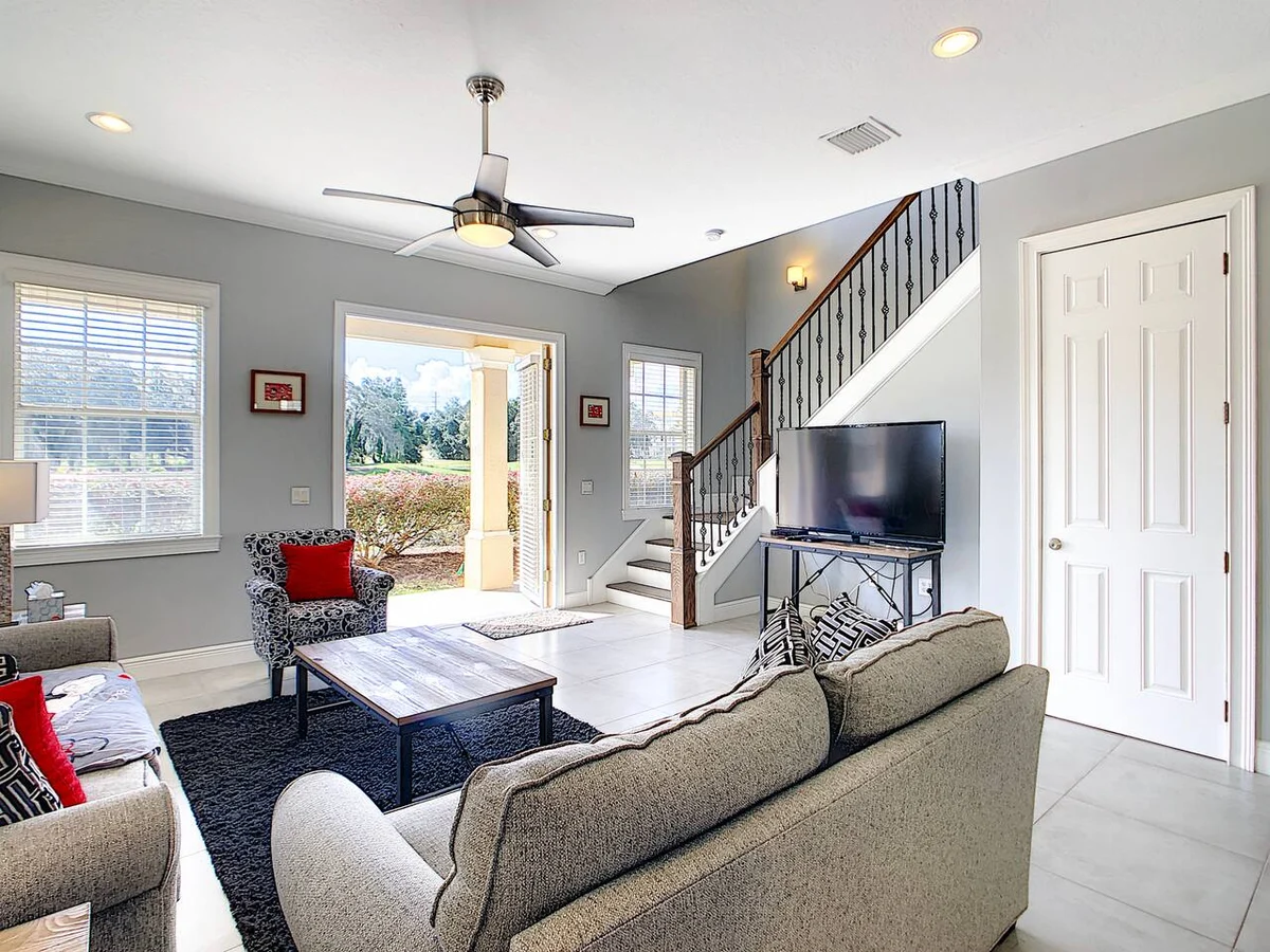 Home in Four Corners property photo 3