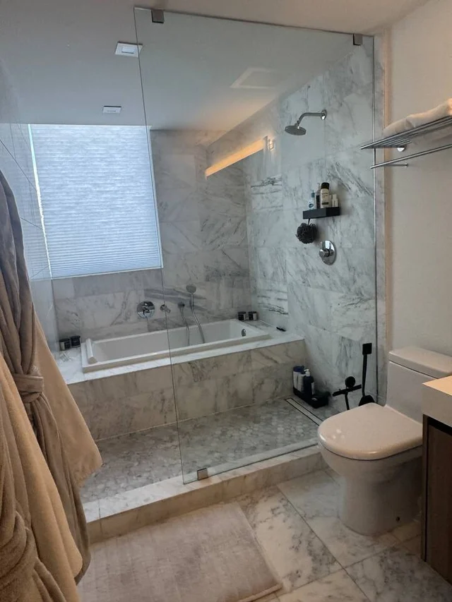 Luxury Beach Home•Pool•2 beds/3 bath•Walk to Beach #10