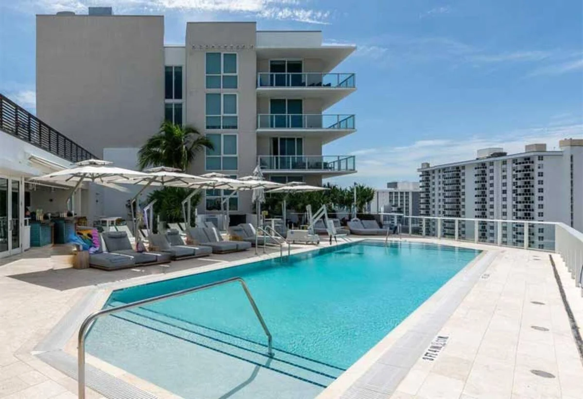 Luxury Beach Home•Pool•2 beds/3 bath•Walk to Beach #32