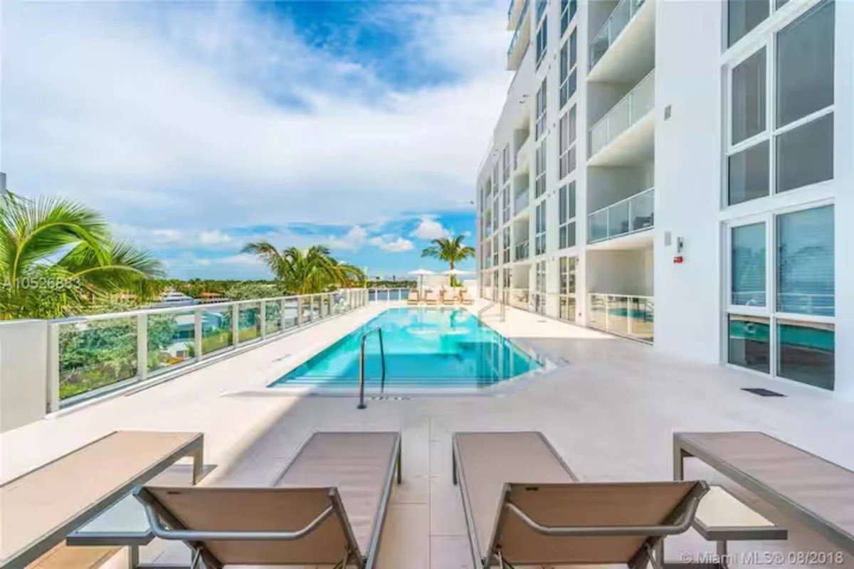 Luxury Beach Home•Pool•2 beds/3 bath•Walk to Beach #46
