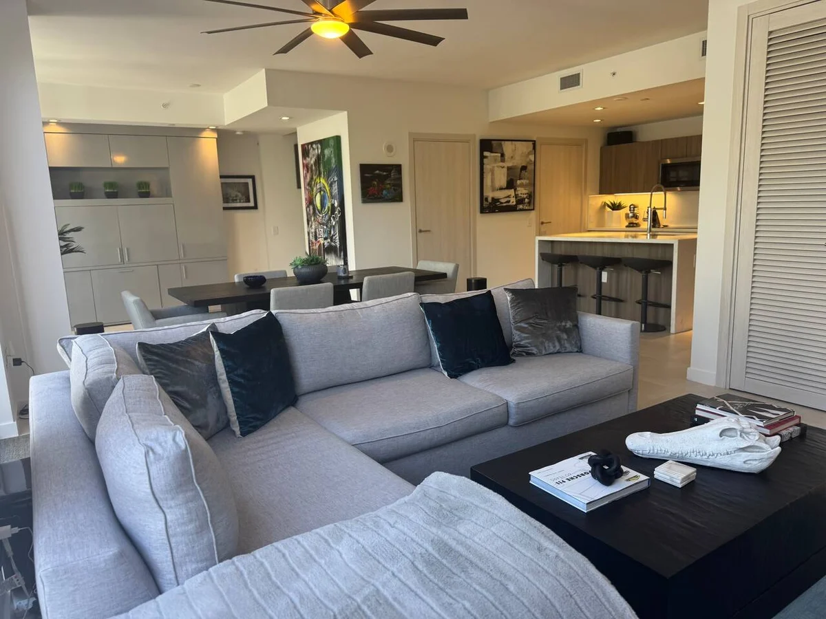 Luxury Beach Home•Pool•2 beds/3 bath•Walk to Beach #51
