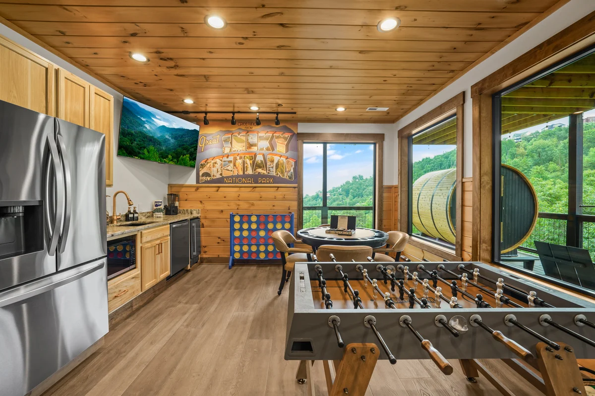 Home in Gatlinburg property photo 5