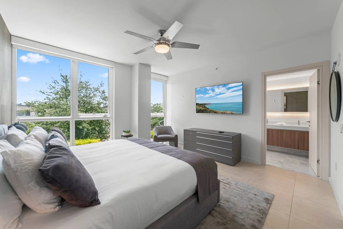Luxury Beach Home•Pool•2 beds/3 bath•Walk to Beach #35