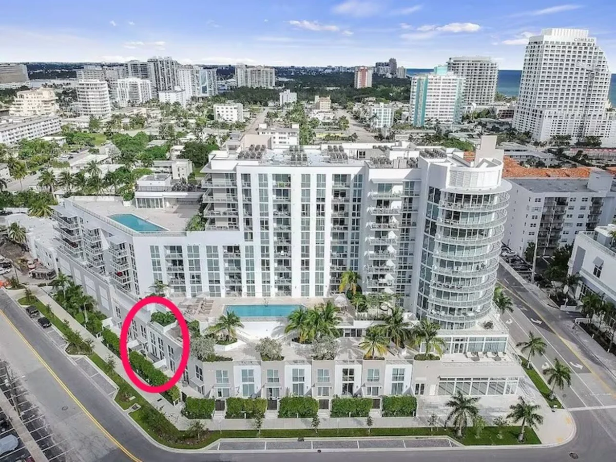 Luxury Beach Home•Pool•2 beds/3 bath•Walk to Beach #66
