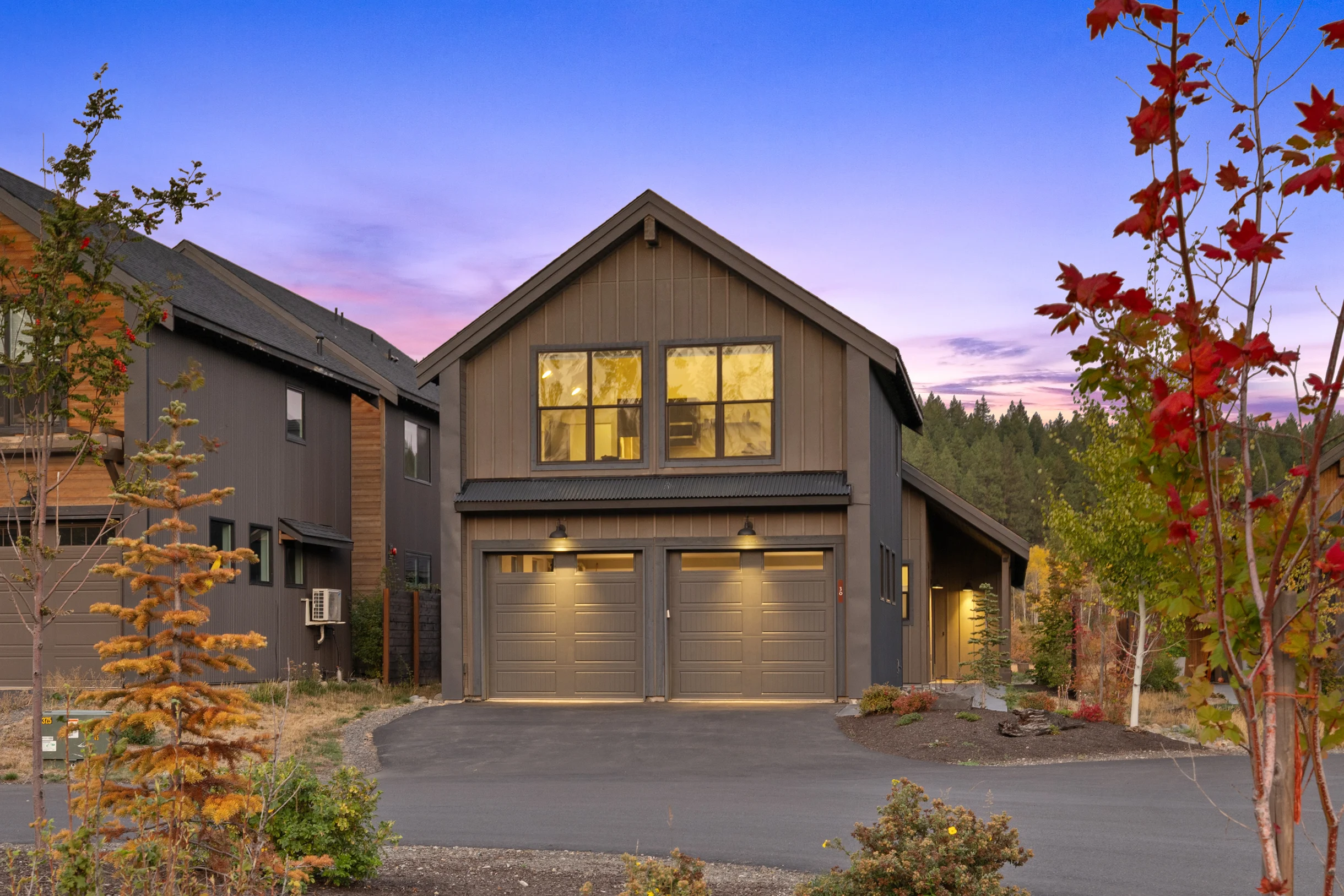Suncadia Luxury Cabin with Hot Tub, Fire pit & EV #37