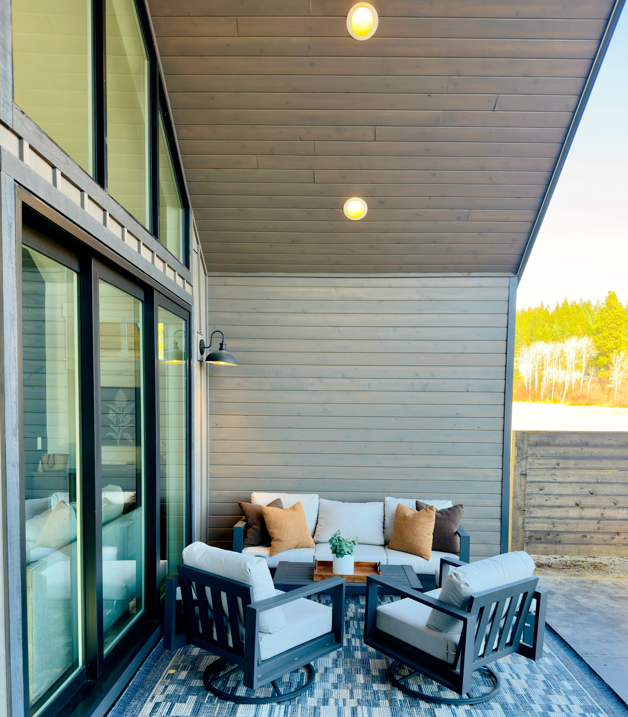 Suncadia Luxury Cabin with Hot Tub, Fire pit & EV #38