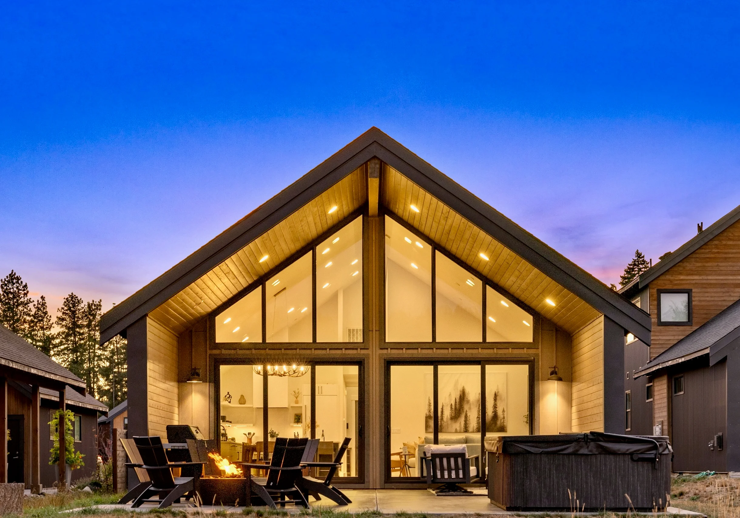 Suncadia Luxury Cabin with Hot Tub, Fire pit & EV #61