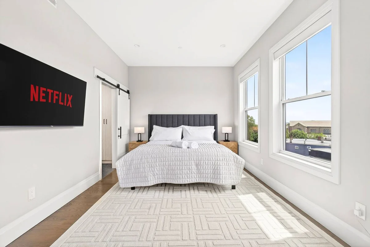 East Boston Penthouse with Views (2 BR, 2BA) #5