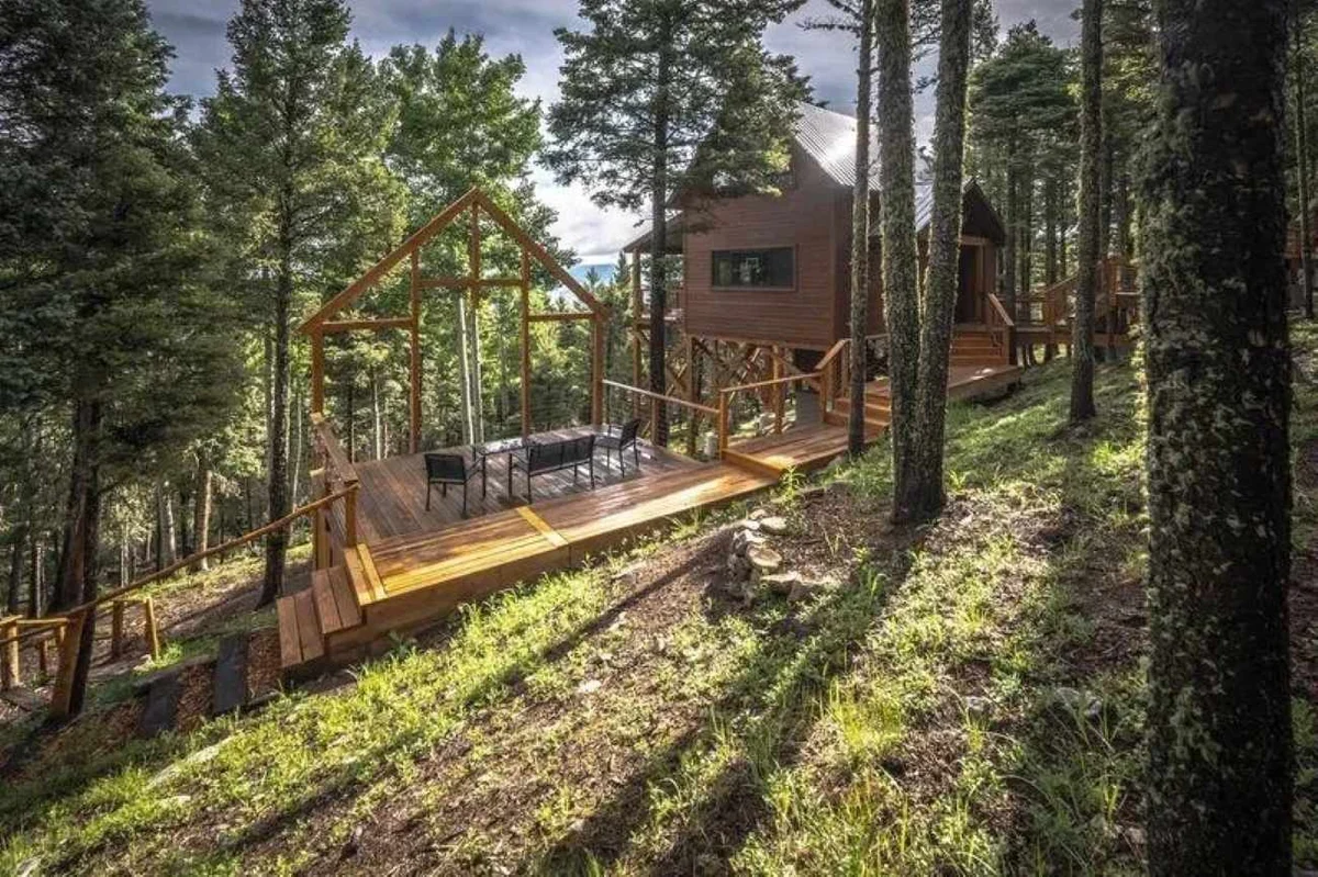 RidgeWalk Treehouse property photo 4
