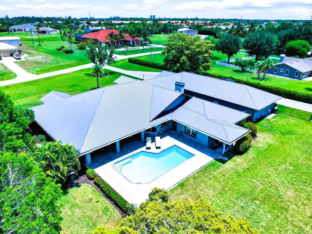 Luxury Gulf Getaway - Pool, Game Room, Gym #27