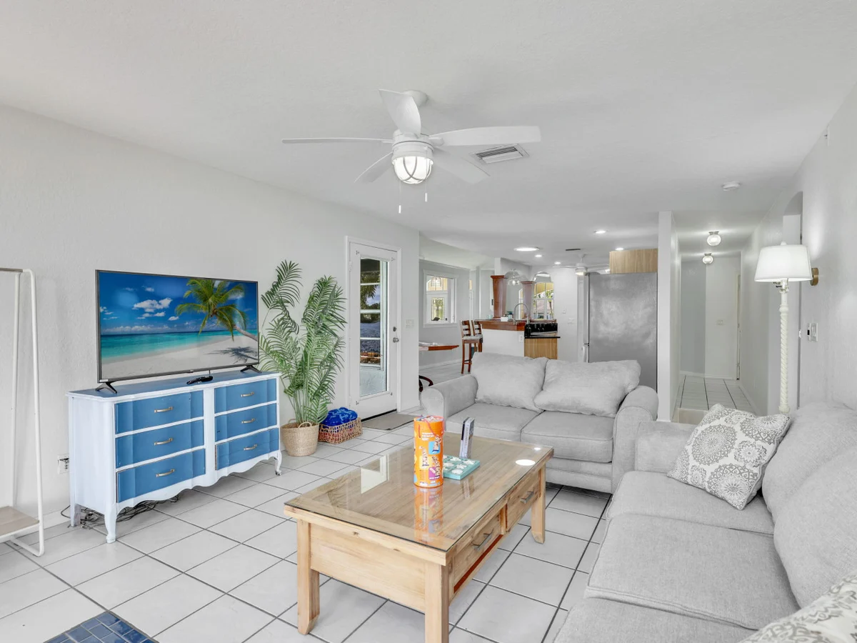 Palm Tree Retreat - Lakefront with Pool & Fire Pit #29