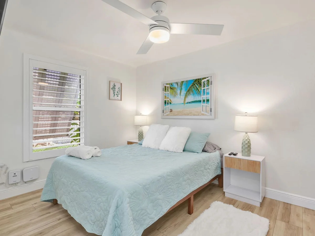 Bedroom 3 image 1
